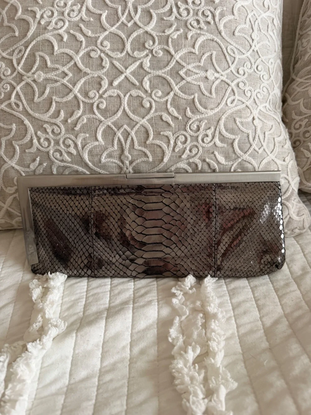 ✨ Calvin Klein Wristlet Metallic Pewter Lizard Skin Clutch Bag EUC